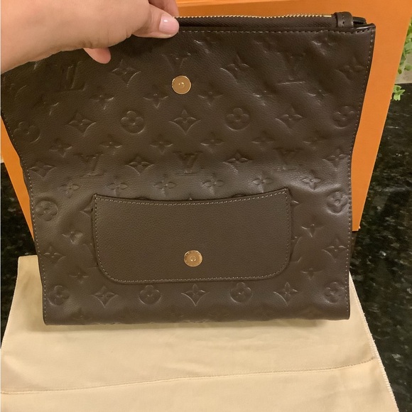 Louis Vuitton Empreinte Petillante Clutch with dustbag and box included EUC - Picture 5 of 11